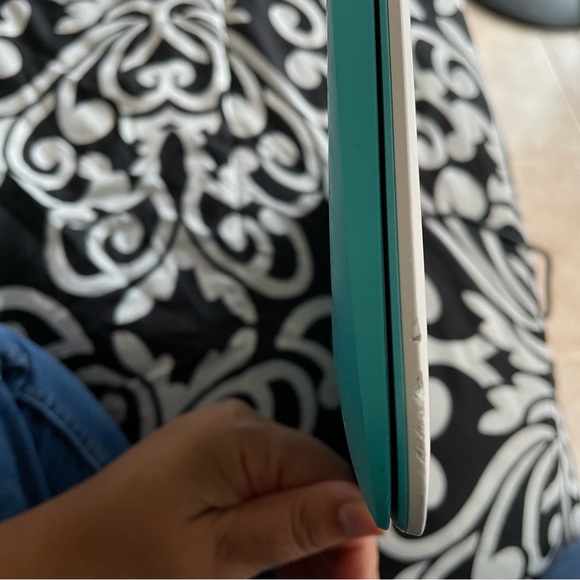 HP Chromebook with Charger - Picture 6 of 9